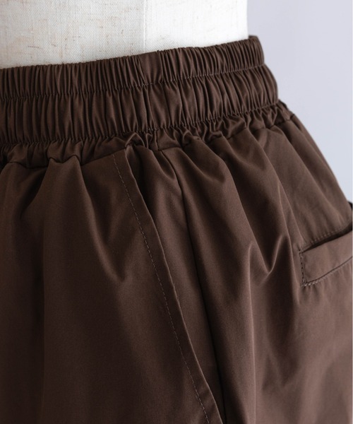 EN NEUME(エンノイム)の「Water-Repellent Pintuck Wide Pants(その他パンツ・レディース・アイボリー/ブラック/ブラウン・FREE)」の9枚目の写真