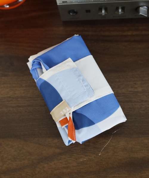 392 plusm(サンキューニプリュスエム)の「392plusm 392 ECO BAG_S サンキューニプリュスエム エコバッグ S(エコバッグ/サブバッグ・メンズ・ネイビー系6/グレー系4/ホワイト系6/イエロー系8/レッド系4/ブルー系8/グリーン系・ONE)」の19枚目の写真