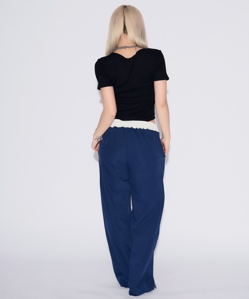 tinkerend(ティンカーエンド)の「Double-waist Nylon Wide Pants / ダブルウエストナイロンワイドパンツ(スウェットパンツ・レディース・ブラック/ネイビー・1/2)」の12枚目の写真