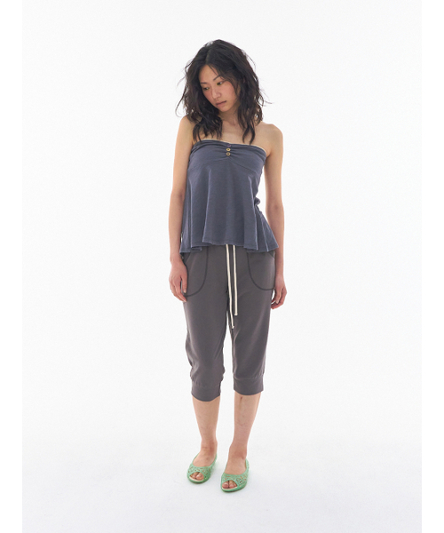 EXPIRED GIRL（エクスパイアードガール）の「Easy Cropped Pants Charcoal（スウェットパンツ・レディース・その他・FREE）」の2枚目の写真