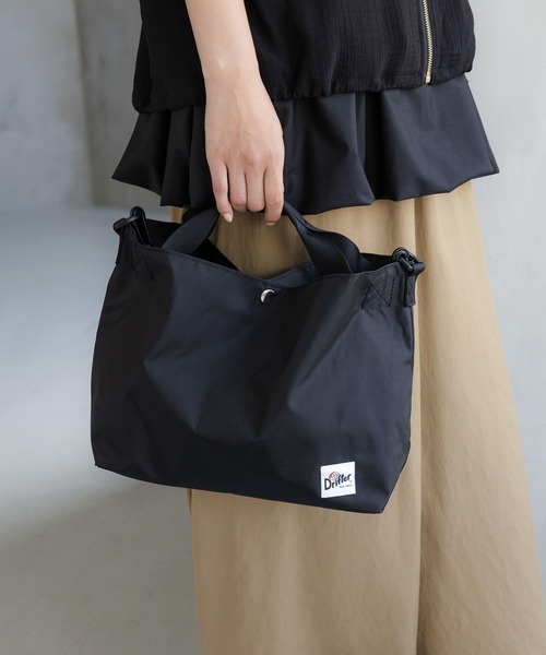 Elura(エルーラ)の「【Drifter(ドリフター)】CARRY ALL BAG/646464(トートバッグ・レディース・オフホワイト/ブラック・FREE)」の2枚目の写真