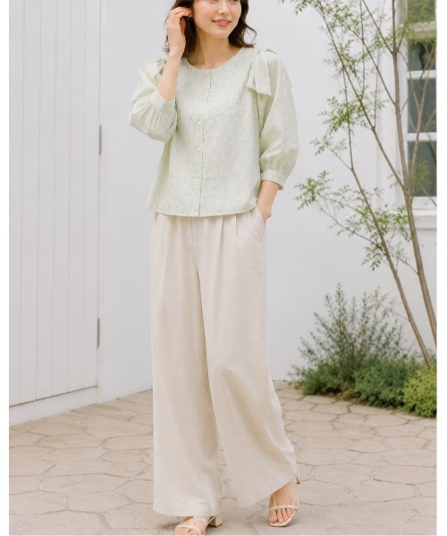 FAZVY(ファズビー)の「花柄パフスリーブブラウス(シャツ/ブラウス・レディース・ベージュ・M)」の4枚目の写真