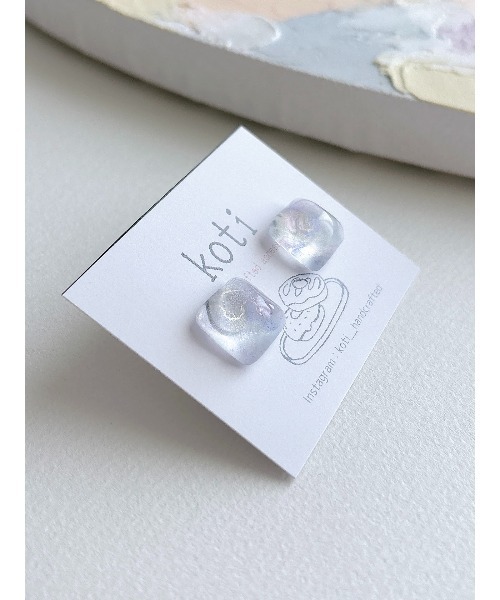 tone(トーン)の「【koti】Valo aurora square ピアス(MA)(ピアス(両耳用)・レディース・ホワイト系3/グリーン系1/ホワイト系1/ホワイト系2/ブルー系1/ブルー系2・FREE)」の13枚目の写真