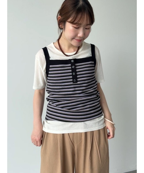 Te chichi(テチチ)の「【接触冷感】前後2WAYヘンリーネックスクエアタンク(タンクトップ・レディース・ボルドー/ブラック/オフホワイト/チャコールグレー・F)」の6枚目の写真