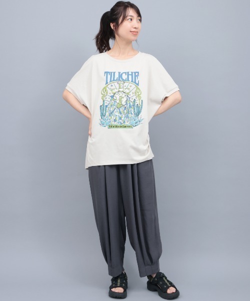 チチカカ(チチカカ)の「汗染み防止ティリチェプリントプルオーバー(Tシャツ/カットソー・レディース・マスタード/アイボリー/チャコールグレー・FREE)」の5枚目の写真