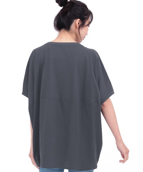 チチカカ(チチカカ)の「汗染み防止ティリチェプリントプルオーバー(Tシャツ/カットソー・レディース・マスタード/アイボリー/チャコールグレー・FREE)」の11枚目の写真