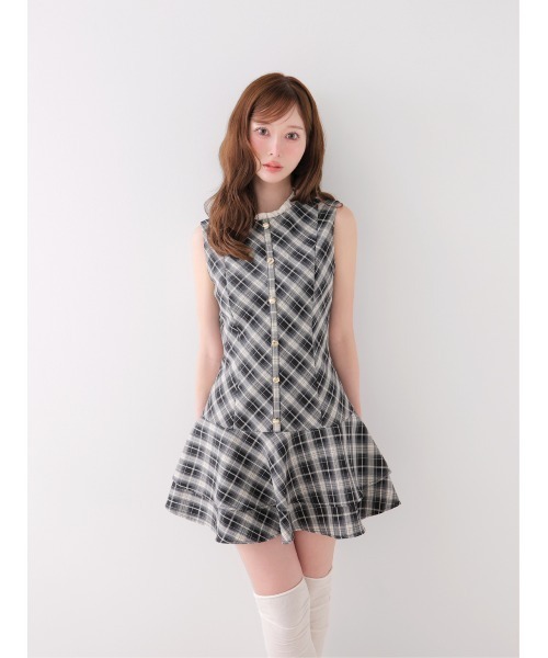 M me eme(エムミーエメ)の「Classic mood check mini onepiece(eme10855)(ワンピース・レディース・ブラック/ブラウン・FREE)」の2枚目の写真