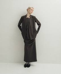 et.UNiVER(エトユニベール)の「Minimal drape set up(ドレス)」