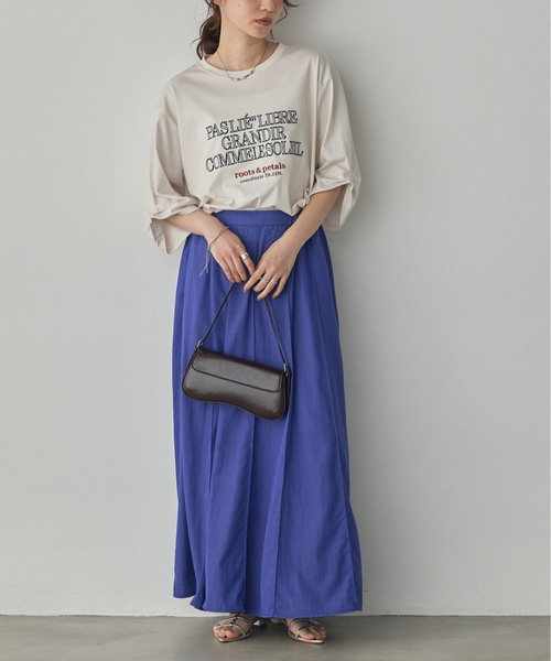 hunch(ハンチ)の「コンパクトスムース 刺繍ロゴTシャツ(Tシャツ/カットソー・レディース・アイボリー/ネイビー/ダークカーキ/ブラック・FREE)」の21枚目の写真