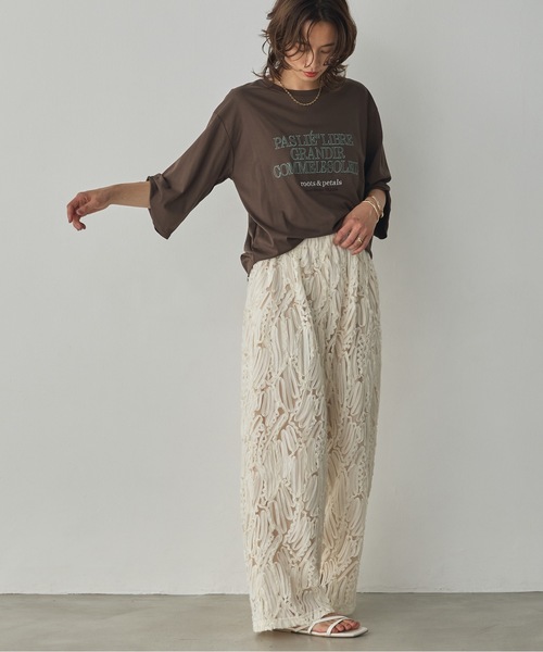 hunch(ハンチ)の「コンパクトスムース 刺繍ロゴTシャツ(Tシャツ/カットソー・レディース・アイボリー/ネイビー/ダークカーキ/ブラック・FREE)」の6枚目の写真