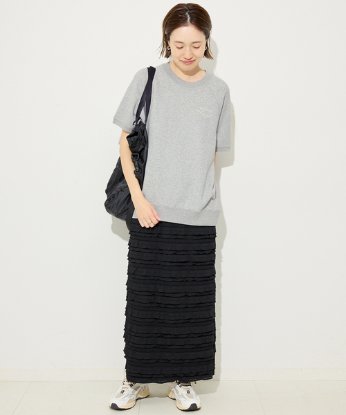 SLOBE IENA（スローブイエナ）の「《追加》ラメ裏毛ハーフスリーブプルオーバー（スウェット・レディース・チャコールグレー/ベージュ/グレー・FREE）」の15枚目の写真