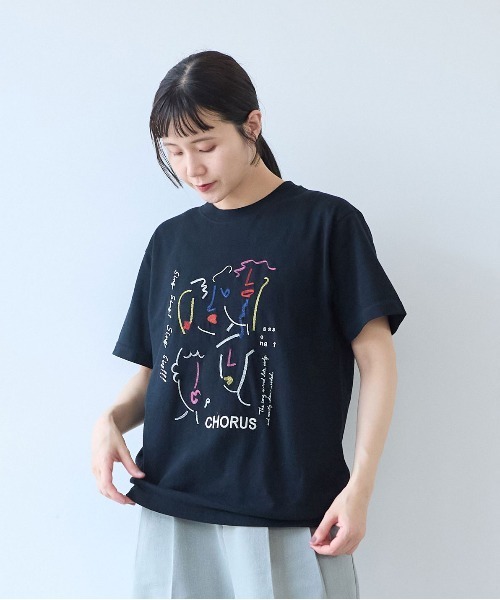 yuni(ユニ )の「CHORUS embroidery Tシャツ【web限定ブラック】(Tシャツ/カットソー・レディース・ブラック・FREE)」の9枚目の写真