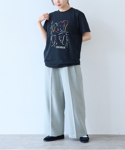 yuni(ユニ )の「CHORUS embroidery Tシャツ【web限定ブラック】(Tシャツ/カットソー・レディース・ブラック・FREE)」の4枚目の写真