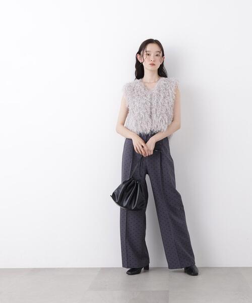 N.(N. Natural Beauty Basic)(エヌエヌナチュラルビューティーベーシック)の「フェザーヤーンニット(ベスト・レディース・グレー/ブラウン・フリ-)」の3枚目の写真