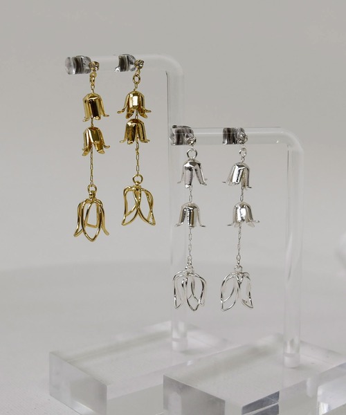 LA MUe（ラミュー）の「【LA MUE】ニッケルフリー チューリップ メタル ロング ピアス（ピアス（両耳用）・レディース・シルバー/ゴールド・FREE）」の3枚目の写真