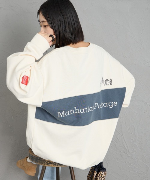 Manhattan Portage（マンハッタンポーテージ）の「【WEB先行予約】[MANHATTAN PORTAGE/マンハッタンポーテージ] 別注 バック切替デザイン クルーネックスウェット（スウェット・レディース・ブラック/ブルー/アイボリー・S/XL/L/M）」の9枚目の写真