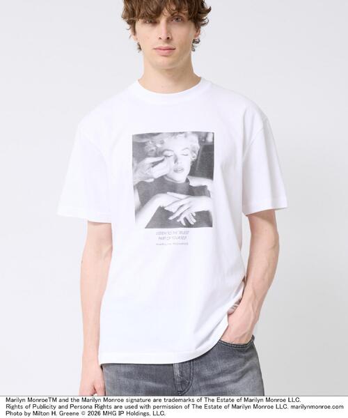 TAKEO KIKUCHI(タケオキクチ)の「【別注】マリリン・モンロー/フォトTシャツ(Tシャツ/カットソー・メンズ・ホワイト系1/ブラック/ホワイト/ブラック系・02/03/04/01)」の5枚目の写真