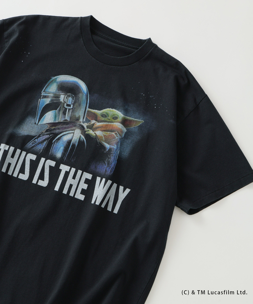 STAR WARS(スターウォーズ)の「スター・ウォーズ/マンダロリアン・アンド・グローグー 別注 プリントTシャツ(Tシャツ/カットソー・メンズ・アイボリー/ホワイト/ブラック・LARGE/MEDIUM)」の5枚目の写真