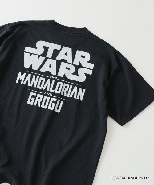 STAR WARS(スターウォーズ)の「スター・ウォーズ/マンダロリアン・アンド・グローグー 別注 プリントTシャツ(Tシャツ/カットソー・メンズ・アイボリー/ホワイト/ブラック・LARGE/MEDIUM)」の7枚目の写真