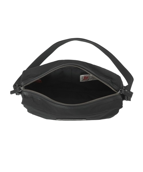 Manhattan Portage BLACK LABEL(マンハッタンポーテージ ブラックレーベル)の「NORFOLK BAG (L) MILLERAIN(ショルダーバッグ・メンズ・ブラック/ブラウン・SMALL)」の7枚目の写真