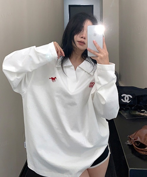 Dalfwin(ダールフィン)の「OISIS刺繍デザイン スキッパー長袖Tシャツ(Tシャツ/カットソー・レディース・ホワイト/ブラック/グレー・FREE)」の4枚目の写真