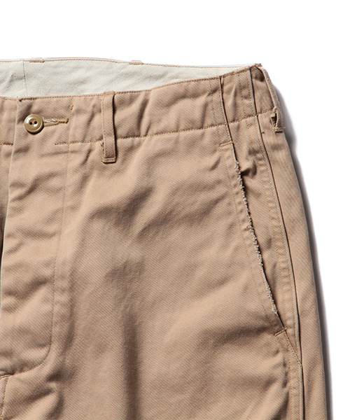 BEAMS（ビームス）の「◇BEAMS / 42 チノ（その他パンツ・メンズ・ベージュ・SMALL/MEDIUM/LARGE/X-LARGE）」の3枚目の写真