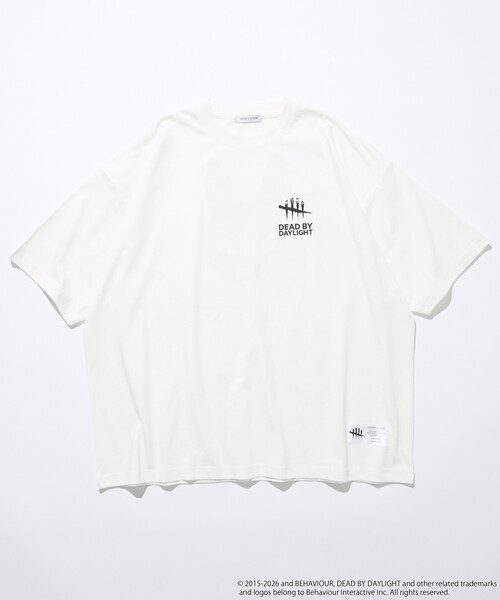 FREAK'S STORE(フリークスストア)の「DEAD BY DAYLIGHT 別注 THE HUNTRESS バックプリント クルーネックTシャツ(Tシャツ/カットソー・メンズ・ブラック/ホワイト・MEDIUM/LARGE/X-LARGE)」の9枚目の写真