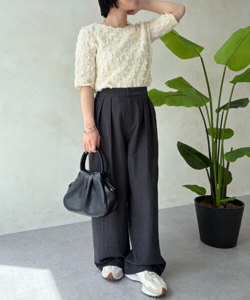 Jena espace merveilleux(ジェナ エスパスメルヴェイユ)の「ピーチスキンタックパンツ(その他パンツ・レディース・ライトグレー/ブラック/キャメル・FREE)」の8枚目の写真