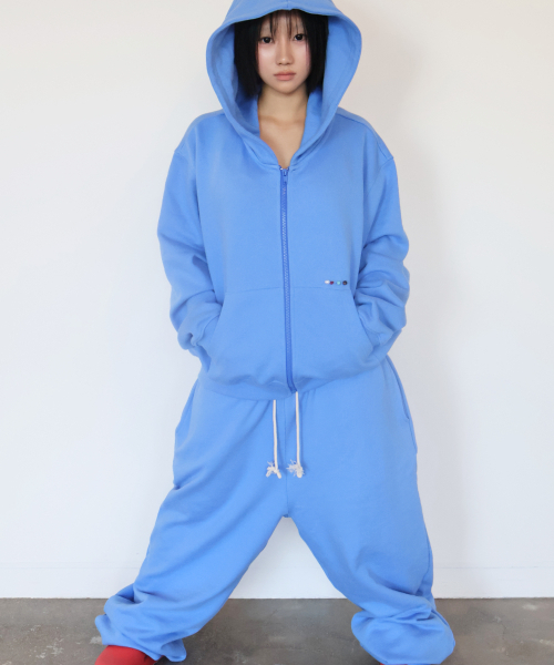 KIKOZY(キコジ)の「Macaroon Sweat Pants_Blue Soda(スウェットパンツ・レディース・その他・FREE)」の2枚目の写真