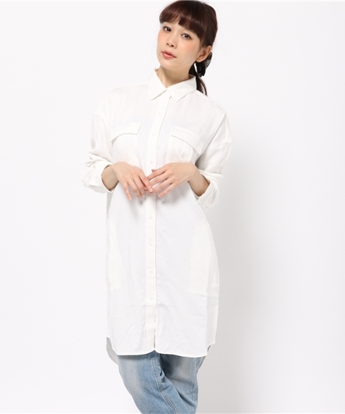 MOUSSY（マウジー）の「LONG KHAKI SHIRT（シャツ/ブラウス・レディース・ライトカーキ/ライトベージュ/ホワイト・FREE）」の7枚目の写真