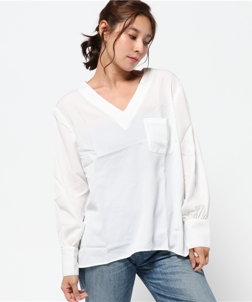 VENCEEXCHANGE(ヴァンスエクスチェンジ)の「フェザウント風ブラウス(シャツ/ブラウス・レディース・オフホワイト/ダークグリーン/ブラウン・MEDIUM)」の2枚目の写真