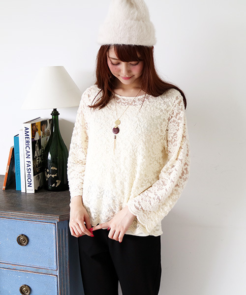 N.（N. Natural Beauty Basic）（エヌエヌナチュラルビューティーベーシック）の「2WAYレースブラウス【セットアップ対応商品】（シャツ/ブラウス・レディース・ブラック/ホワイト・MEDIUM/SMALL）」の2枚目の写真