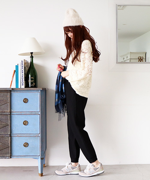 N.（N. Natural Beauty Basic）（エヌエヌナチュラルビューティーベーシック）の「2WAYレースブラウス【セットアップ対応商品】（シャツ/ブラウス・レディース・ブラック/ホワイト・MEDIUM/SMALL）」の15枚目の写真