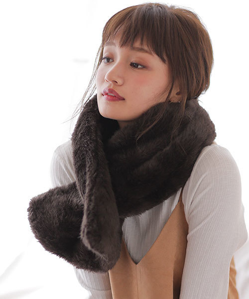 Nano Universe ナノユニバース の フェイクファーストール マフラー Wear