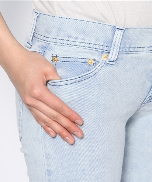 actuel（アクチュエル）の「サイドギャザーケミカルスキニー（その他パンツ・レディース・グレー/ブルー・36/38）」の7枚目の写真