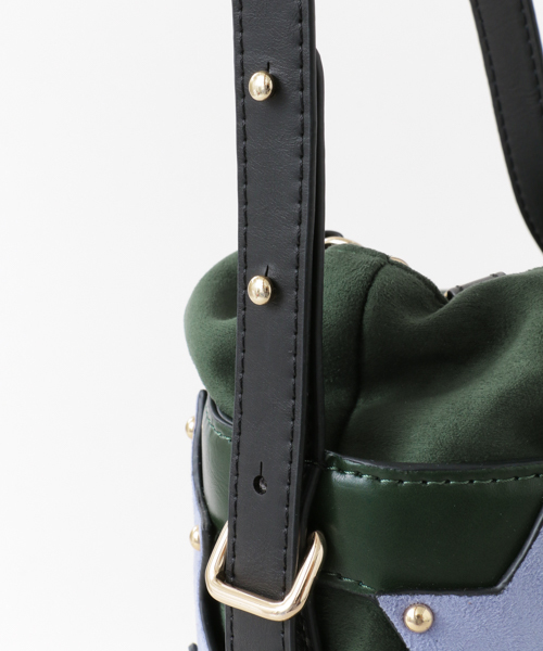 UR SELECT（ユーアールセレクト）の「スターパッチショルダー（ショルダーバッグ・レディース・ゴールド/キャメル/ブラック系その他/ブラック・FREE）」の18枚目の写真