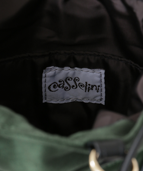 UR SELECT（ユーアールセレクト）の「スターパッチショルダー（ショルダーバッグ・レディース・ゴールド/キャメル/ブラック系その他/ブラック・FREE）」の6枚目の写真