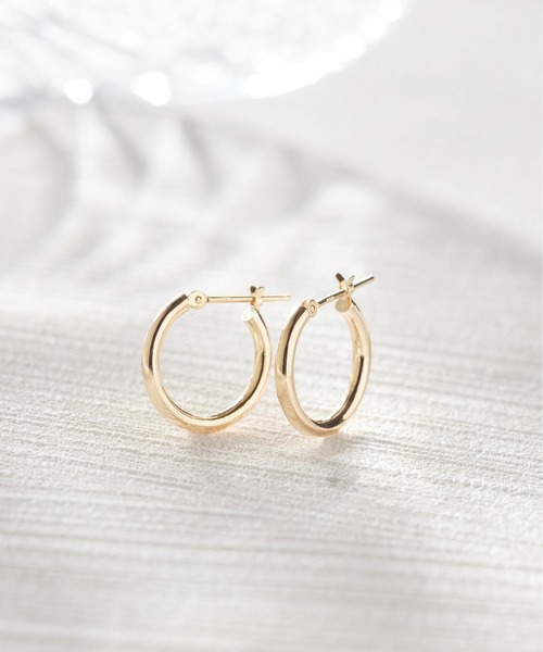 Jewel closet by L&Co.(ジュエルクローゼットバイエルアンドコー)の「K18 フープ ピアス(ピアス(両耳用)・レディース・ゴールド/ピンクゴールド・FREE)」の9枚目の写真