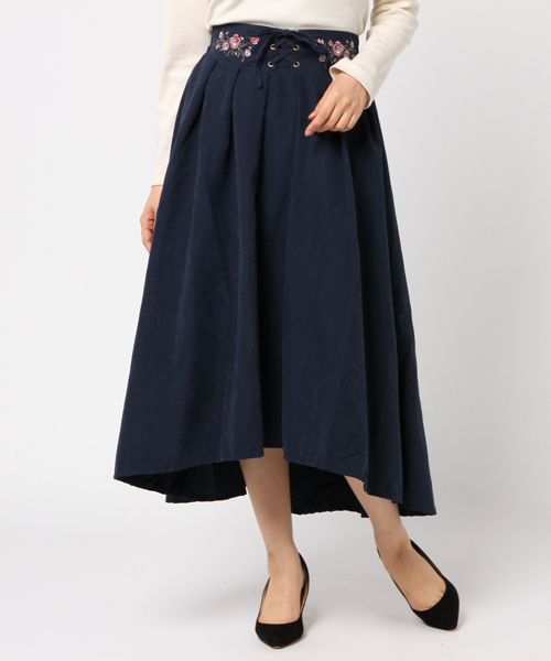 GeeRA（ジーラ）の「刺しゅう＆レースアップイレヘムスカート（スカート・レディース・ベージュ/ネイビー・LARGE/MEDIUM）」の11枚目の写真