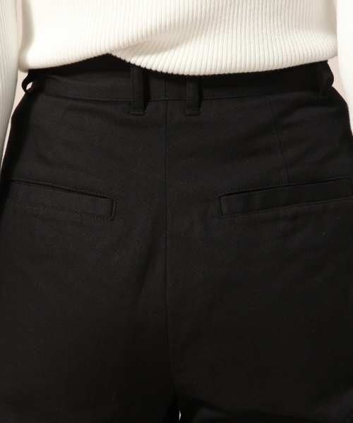 LOWRYS FARM(ローリーズファーム)の「オックスカラーワイドパンツ 783374 (その他パンツ・レディース・ブラック/ライラック/オレンジ/ベージュ・MEDIUM/LARGE)」の8枚目の写真