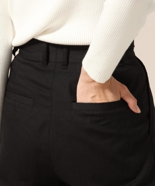 LOWRYS FARM(ローリーズファーム)の「オックスカラーワイドパンツ 783374 (その他パンツ・レディース・ブラック/ライラック/オレンジ/ベージュ・MEDIUM/LARGE)」の7枚目の写真