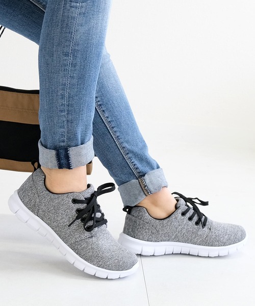 AmiAmi（アミアミ）の「超軽量スニーカー（スニーカー・レディース・ピンク/ブラック/ブラックミックス/ミックスグレー/レッド/ネイビー/ホワイト/ブラック系その他/グレー系その他/グレー/ピンク系その他/ライトグレー/パープル・23.5cm/22.5cm/24.5cm/23cm/25cm/24cm）」の6枚目の写真