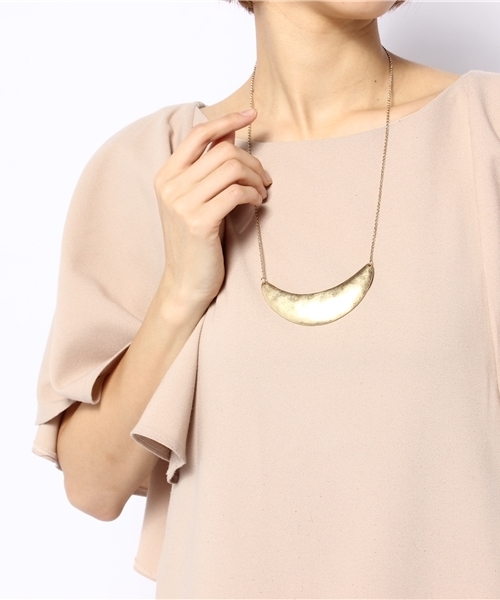 mystic（ミスティック）の「【mystic】 三日月ネックレス（ネックレス・レディース・ゴールド・ﾌﾘ-）」の3枚目の写真