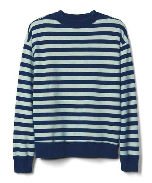 GAP（ギャップ）の「Gap インディゴプルオーバー スウェットシャツ（フレンチテリー）（スウェット・メンズ・ダークインディゴブルー/ホワイト×ブルー・L/M/S/XL/XS）」の4枚目の写真