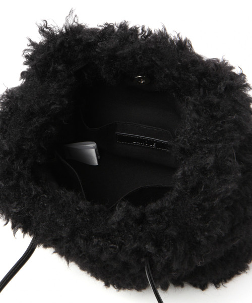 LAKOLE（ラコレ）の「エコラムファー巾着トートバッグ / LAKOLE（トートバッグ・レディース・ブラック/ホワイト/グレー・FREE）」の12枚目の写真