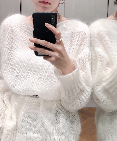 TODAYFUL（トゥデイフル）の「ロゴiPhoneケース（スマホケース/カバー・レディース・ブラック/ベージュ/ブラウン・S/M）」の5枚目の写真