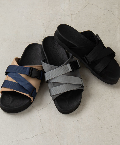 WEGO（ウィゴー）の「WEGO/クロスベルトストラップサンダル（サンダル・メンズ・ブラック/グレー/ネイビー・MEDIUM/LARGE）」の4枚目の写真