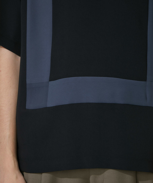 STUDIOUS(ステュディオス)の「【STUDIOUS】ダブルクロス切替プルオーバー(Tシャツ/カットソー・メンズ・ブラック/グレイッシュベージュ・1/2/3)」の19枚目の写真