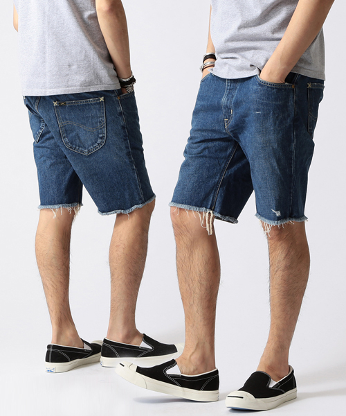 BEAMS(ビームス)の「○Lee×BEAMS / 別注 デニムカットオフ ショーツ(デニムパンツ・メンズ・ライトブルー/ダークブルー・29inch/31inch/33inch)」の2枚目の写真
