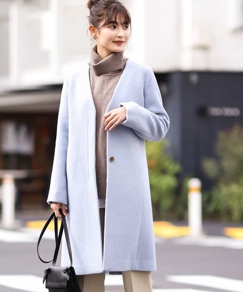a.v.v（アーヴェヴェ）の「Vネックコート（その他アウター）」 WEAR